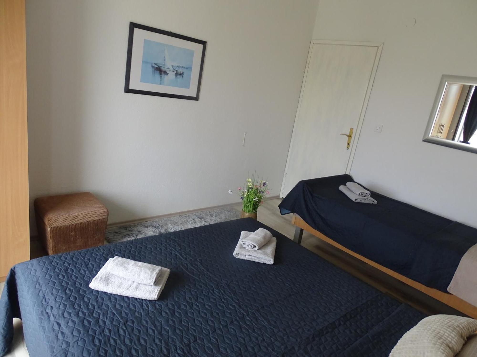Apartments Sime Dinjiška Eksteriør bilde