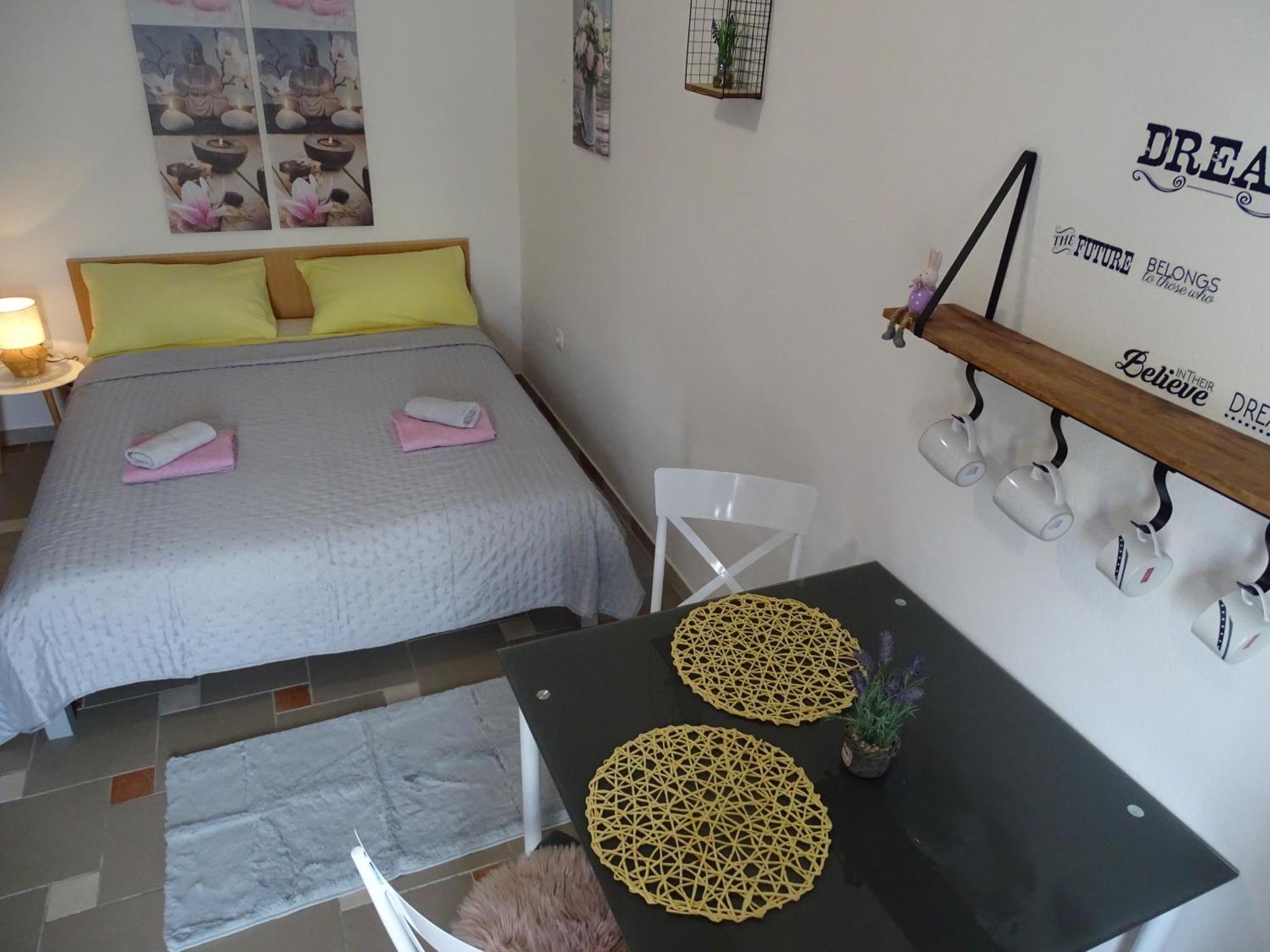 Apartments Sime Dinjiška Eksteriør bilde